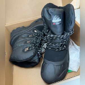 Snow/Mountain climbing boots